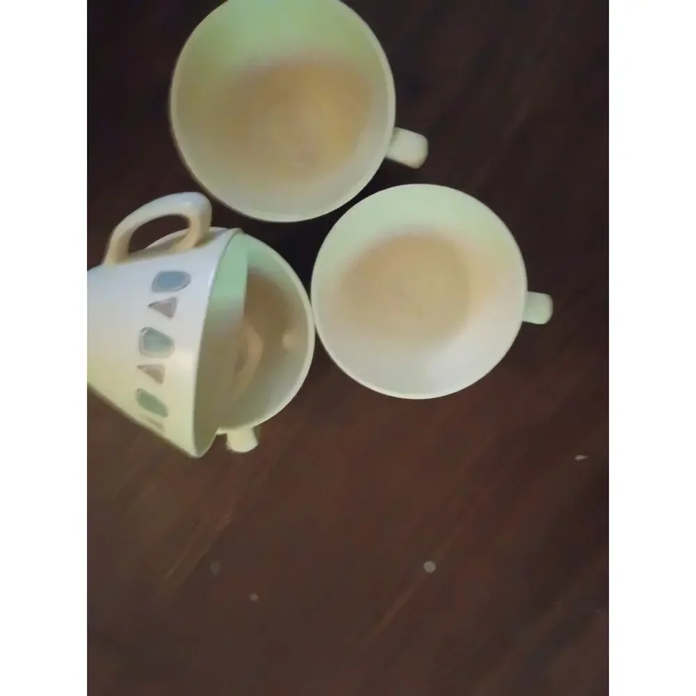 Vintage Metlox PoppyTrail Pattern Coffee or Tea Cups Set of 4